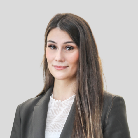 Jacqueline Lizur