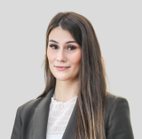 Jacqueline Lizur